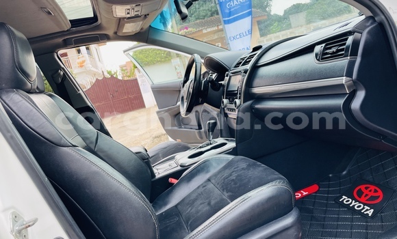 Buy New Toyota Camry White Car in Accra in Greater Accra Buy New Toyota Camry White Car in Accra in Greater Accra