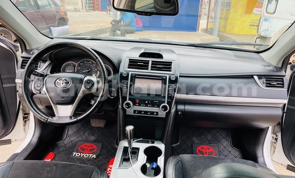 Buy New Toyota Camry White Car in Accra in Greater Accra Buy New Toyota Camry White Car in Accra in Greater Accra