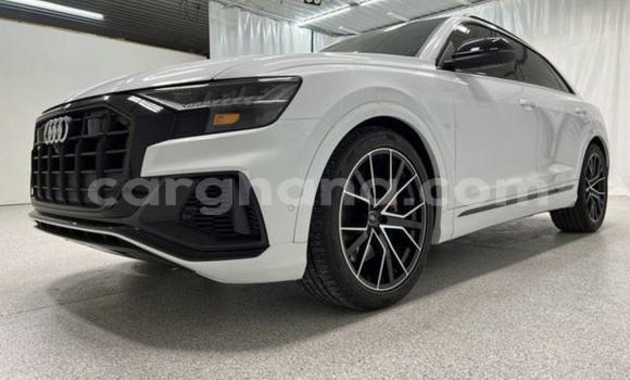 Ra Àlòkù Audi SQ7 funfun Ọkọ̀ in Accra ni Greater Accra