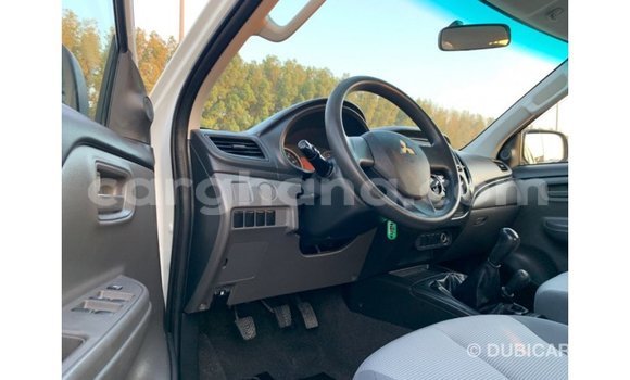Ra Imported Mitsubishi L200 funfun Ọkọ̀ in Import - Dubai ni Ashanti Ra Imported Mitsubishi L200 funfun Ọkọ̀ in Import - Dubai ni Ashanti