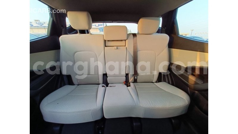 Big with watermark hyundai santa fe ashanti import dubai 48707