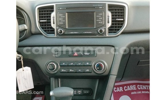 Sayi Imported Kia Sportage White Mota in Import - Dubai a Ashanti Sayi Imported Kia Sportage White Mota in Import - Dubai a Ashanti