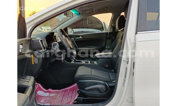Sayi Imported Kia Sportage White Mota in Import - Dubai a Ashanti Sayi Imported Kia Sportage White Mota in Import - Dubai a Ashanti