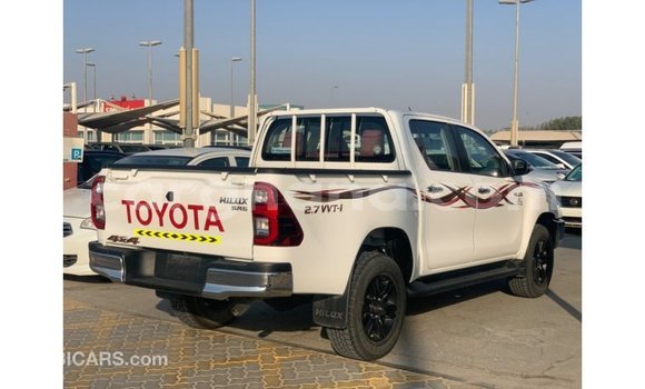 Ra Imported Toyota Hilux funfun Ọkọ̀ in Import - Dubai ni Ashanti Ra Imported Toyota Hilux funfun Ọkọ̀ in Import - Dubai ni Ashanti