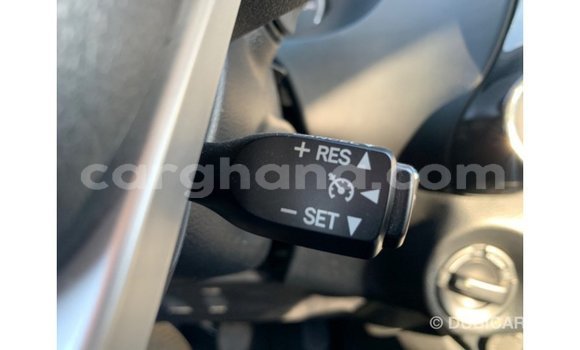 Ra Imported Toyota Hilux funfun Ọkọ̀ in Import - Dubai ni Ashanti Ra Imported Toyota Hilux funfun Ọkọ̀ in Import - Dubai ni Ashanti