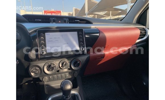 Ra Imported Toyota Hilux funfun Ọkọ̀ in Import - Dubai ni Ashanti Ra Imported Toyota Hilux funfun Ọkọ̀ in Import - Dubai ni Ashanti