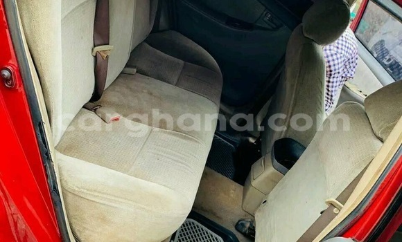 Ra Àlòkù Toyota Corolla Red Ọkọ̀ in Accra ni Greater Accra Ra Àlòkù Toyota Corolla Red Ọkọ̀ in Accra ni Greater Accra