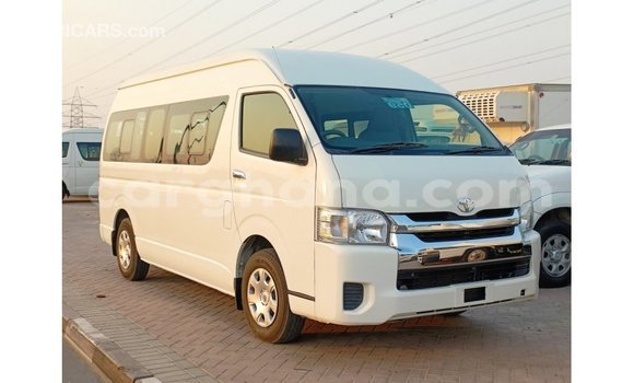 Sayi Imported Toyota Hiace White Mota in Import - Dubai a Ashanti Sayi Imported Toyota Hiace White Mota in Import - Dubai a Ashanti