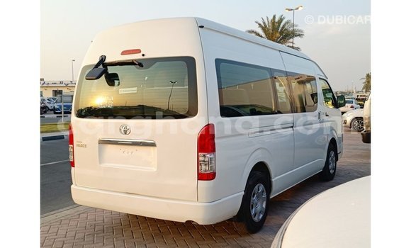 Sayi Imported Toyota Hiace White Mota in Import - Dubai a Ashanti Sayi Imported Toyota Hiace White Mota in Import - Dubai a Ashanti
