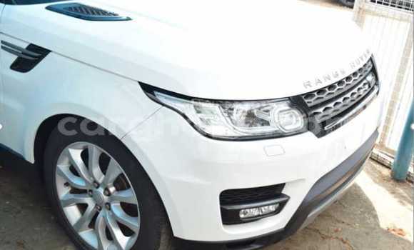 Buy Used Land Rover Range Rover White Car in Accra in Greater Accra