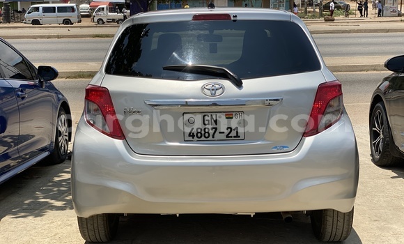 Buy Used Toyota Vitz Silver Car in Accra in Greater Accra Buy Used Toyota Vitz Silver Car in Accra in Greater Accra