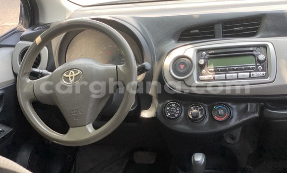 Buy Used Toyota Vitz Silver Car in Accra in Greater Accra Buy Used Toyota Vitz Silver Car in Accra in Greater Accra