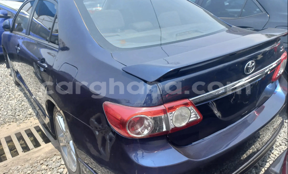 Sayi Na hannu Toyota Corolla Blue Mota in Accra a Greater Accra