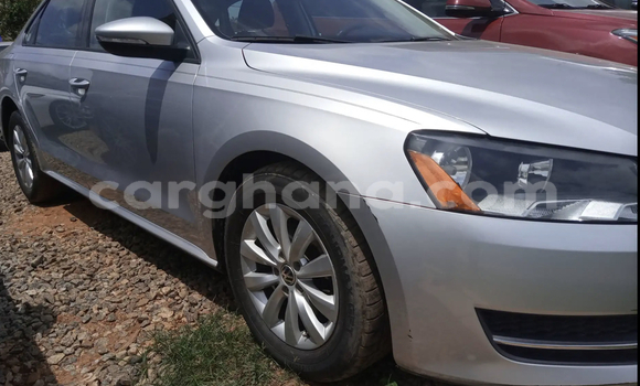 Sayi Na hannu Volkswagen Passat Azurfa Mota in Accra a Greater Accra Sayi Na hannu Volkswagen Passat Azurfa Mota in Accra a Greater Accra