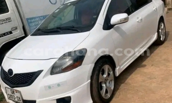 Buy Used Toyota Corolla White Car in Accra in Greater Accra Buy Used Toyota Corolla White Car in Accra in Greater Accra