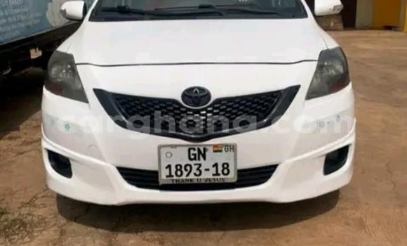 Buy Used Toyota Corolla White Car in Accra in Greater Accra Buy Used Toyota Corolla White Car in Accra in Greater Accra