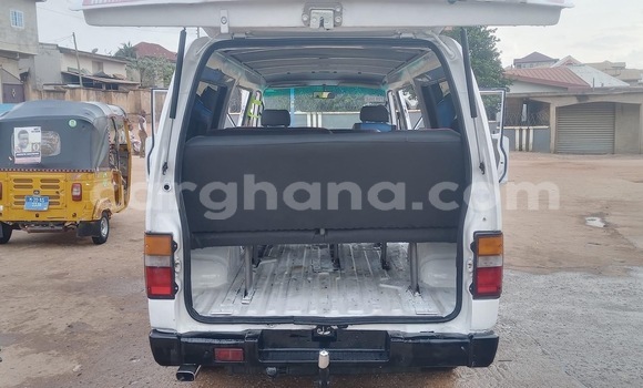 Sayi Na hannu Nissan Urvan Sauran Mota in Accra a Greater Accra Sayi Na hannu Nissan Urvan Sauran Mota in Accra a Greater Accra