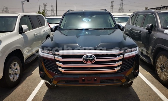 Ra Àlòkù Toyota Land Cruiser Black Ọkọ̀ in Accra ni Greater Accra Ra Àlòkù Toyota Land Cruiser Black Ọkọ̀ in Accra ni Greater Accra