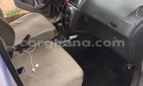 Sayi Na hannu Toyota Vitz Azurfa Mota in Accra a Greater Accra