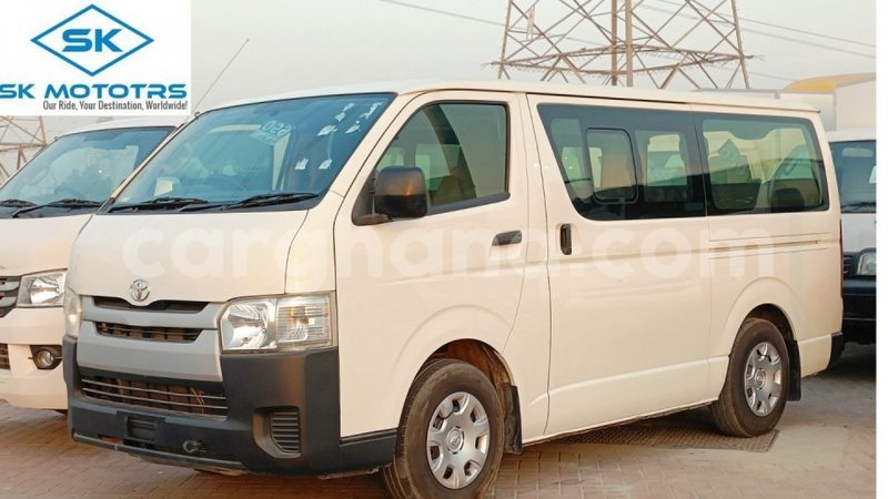 Big with watermark toyota hiace ashanti import dubai 48827