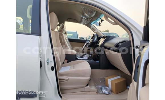Buy Import Toyota Prado White Car in Import - Dubai in Ashanti Buy Import Toyota Prado White Car in Import - Dubai in Ashanti