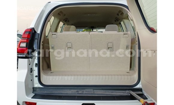 Buy Import Toyota Prado White Car in Import - Dubai in Ashanti Buy Import Toyota Prado White Car in Import - Dubai in Ashanti