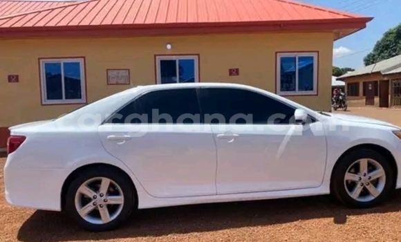 Buy Used Toyota Camry Silver Car in Accra in Greater Accra Buy Used Toyota Camry Silver Car in Accra in Greater Accra