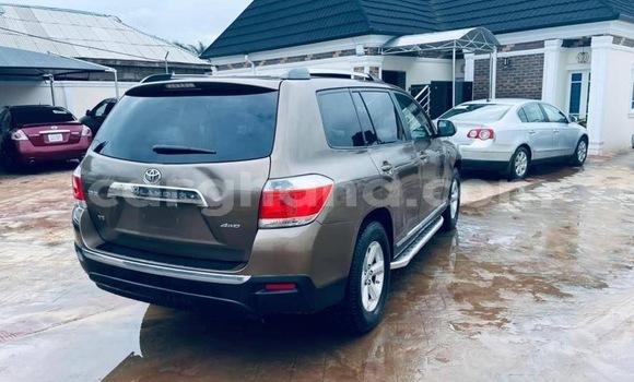 Ra Àlòkù Toyota Highlander Miiran Ọkọ̀ in Accra ni Greater Accra Ra Àlòkù Toyota Highlander Miiran Ọkọ̀ in Accra ni Greater Accra