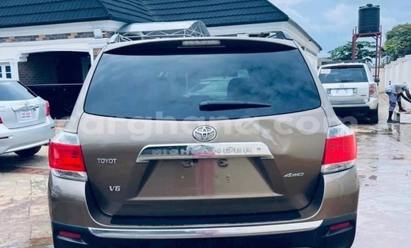 Ra Àlòkù Toyota Highlander Miiran Ọkọ̀ in Accra ni Greater Accra Ra Àlòkù Toyota Highlander Miiran Ọkọ̀ in Accra ni Greater Accra