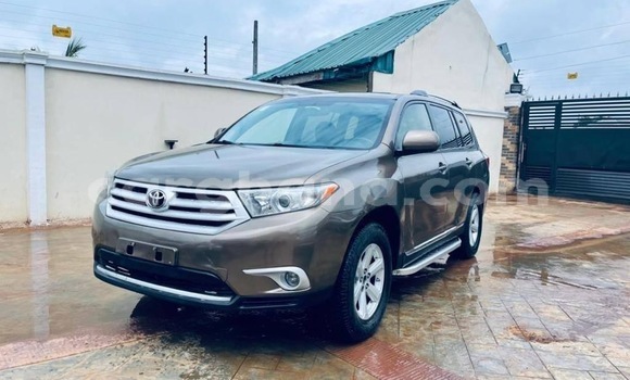 Ra Àlòkù Toyota Highlander Miiran Ọkọ̀ in Accra ni Greater Accra Ra Àlòkù Toyota Highlander Miiran Ọkọ̀ in Accra ni Greater Accra