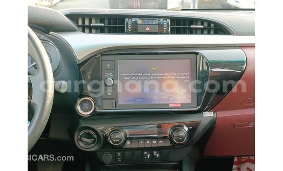 Ra Imported Toyota Hilux funfun Ọkọ̀ in Import - Dubai ni Ashanti Ra Imported Toyota Hilux funfun Ọkọ̀ in Import - Dubai ni Ashanti