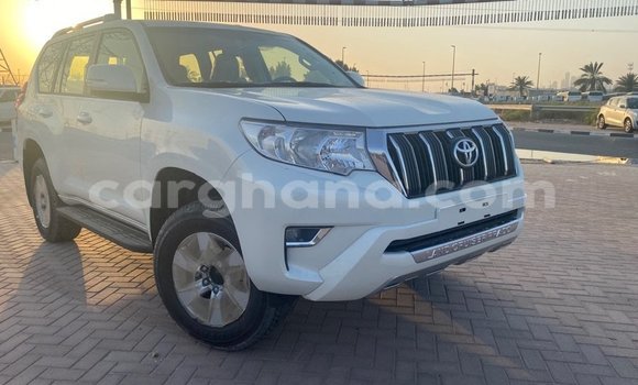 Buy Import Toyota Prado White Car in Import - Dubai in Ashanti