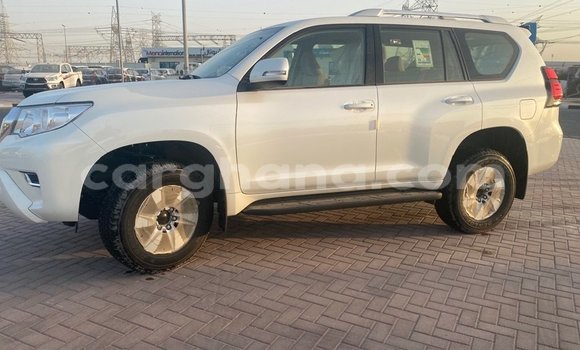Buy Import Toyota Prado White Car in Import - Dubai in Ashanti Buy Import Toyota Prado White Car in Import - Dubai in Ashanti