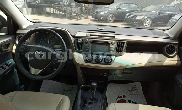 Sayi Na hannu Toyota RAV4 Sauran Mota in Accra a Greater Accra Sayi Na hannu Toyota RAV4 Sauran Mota in Accra a Greater Accra