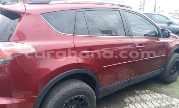 Sayi Na hannu Toyota RAV4 Red Mota in Accra a Greater Accra Sayi Na hannu Toyota RAV4 Red Mota in Accra a Greater Accra