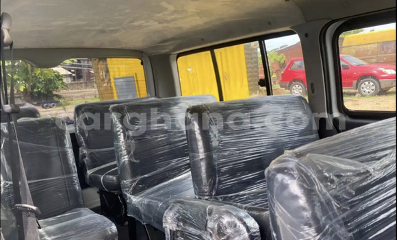 Ra Àlòkù Toyota Hiace Black Ọkọ̀ in Accra ni Greater Accra Ra Àlòkù Toyota Hiace Black Ọkọ̀ in Accra ni Greater Accra