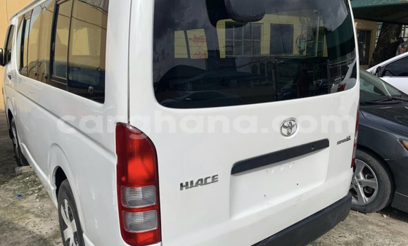Sayi Na hannu Toyota Hiace White Mota in Accra a Greater Accra Sayi Na hannu Toyota Hiace White Mota in Accra a Greater Accra
