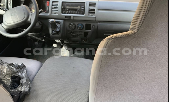 Sayi Na hannu Toyota Hiace White Mota in Accra a Greater Accra Sayi Na hannu Toyota Hiace White Mota in Accra a Greater Accra
