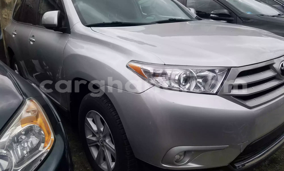 Buy Used Toyota Highlander Silver Car in Accra in Greater Accra