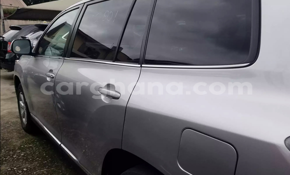 Buy Used Toyota Highlander Silver Car in Accra in Greater Accra Buy Used Toyota Highlander Silver Car in Accra in Greater Accra