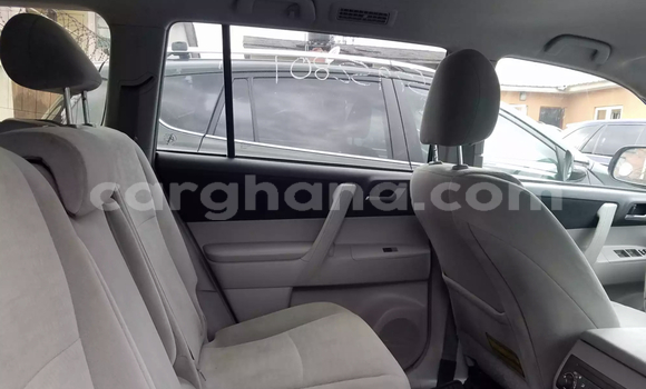 Buy Used Toyota Highlander Silver Car in Accra in Greater Accra Buy Used Toyota Highlander Silver Car in Accra in Greater Accra