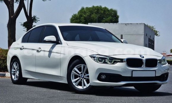 Buy Import BMW Z3 White Car in Import - Dubai in Ashanti Buy Import BMW Z3 White Car in Import - Dubai in Ashanti