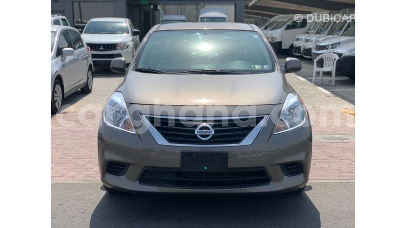 Big with watermark nissan versa ashanti import dubai 48880