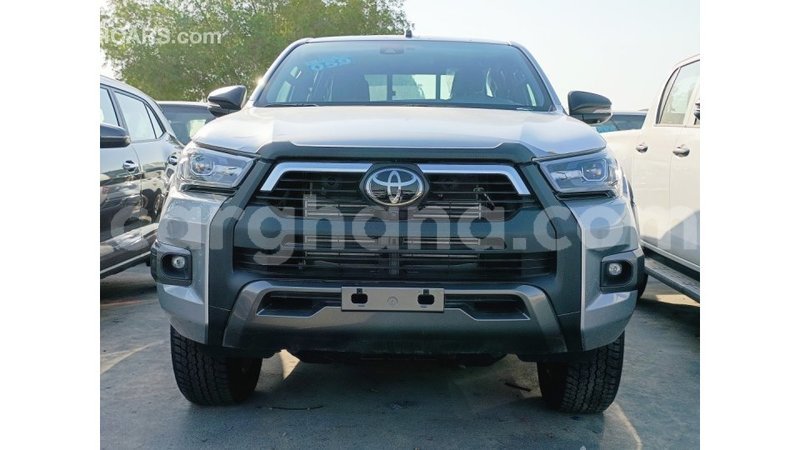 Big with watermark toyota hilux ashanti import dubai 48881