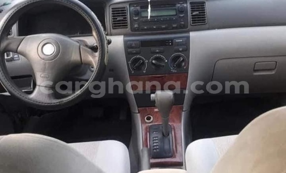 Ra Àlòkù Toyota Corolla funfun Ọkọ̀ in Accra ni Greater Accra Ra Àlòkù Toyota Corolla funfun Ọkọ̀ in Accra ni Greater Accra