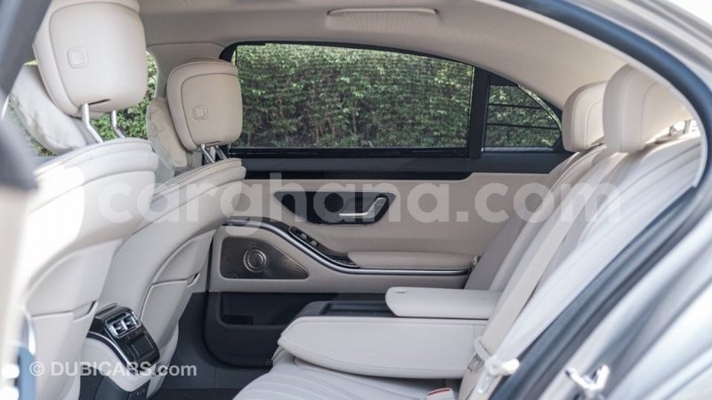 Big with watermark mercedes benz a200 ashanti import dubai 48899