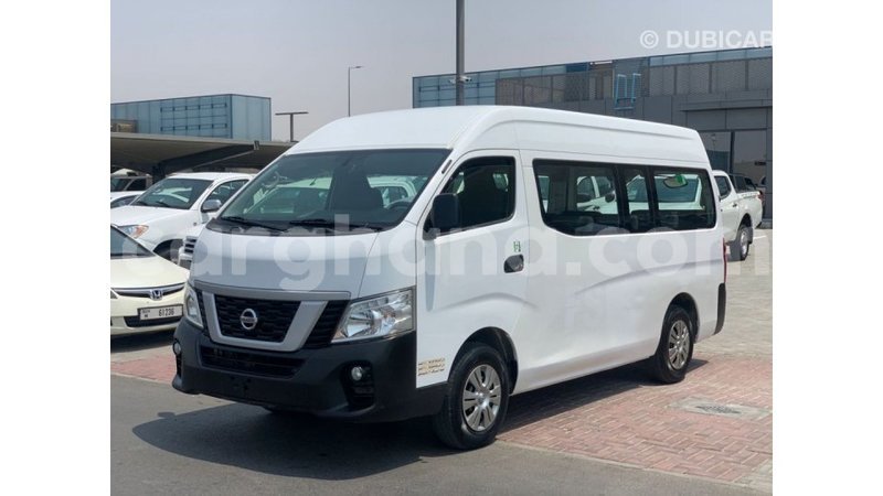 Big with watermark nissan urvan ashanti import dubai 48901