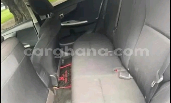 Ra Àlòkù Toyota Corolla funfun Ọkọ̀ in Accra ni Greater Accra Ra Àlòkù Toyota Corolla funfun Ọkọ̀ in Accra ni Greater Accra
