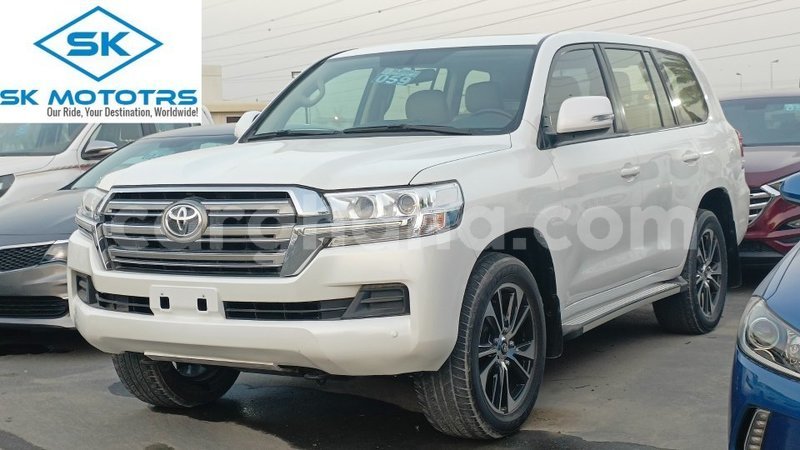 Big with watermark toyota land cruiser ashanti import dubai 48924