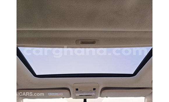 Buy Import Toyota Land Cruiser White Car in Import - Dubai in Ashanti Buy Import Toyota Land Cruiser White Car in Import - Dubai in Ashanti